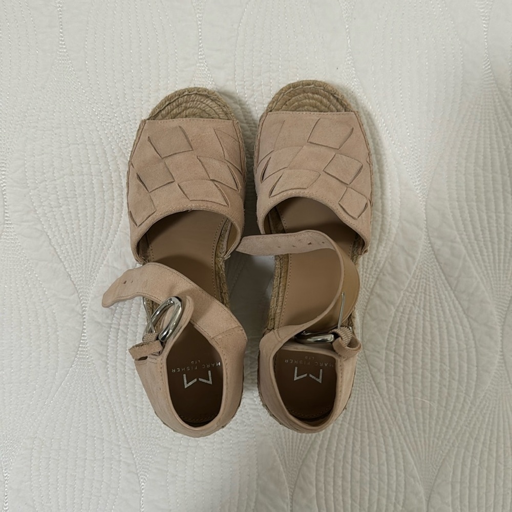 Marc Fisher Wedges 8.5